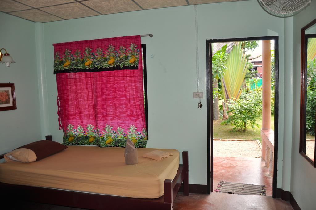 Coral Bungalows Haad Rin Rum bild